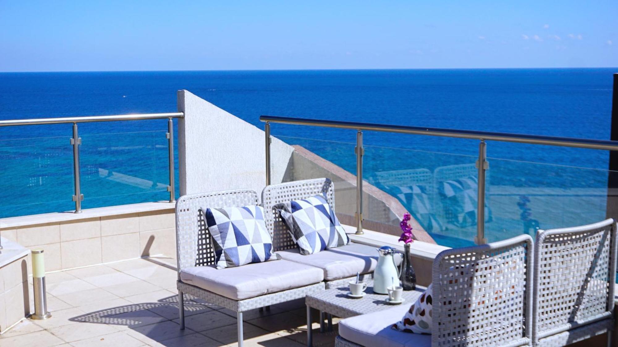 Апартаменти Бяла Клиф на плажа - Apartments Byala Cliff First Line Экстерьер фото