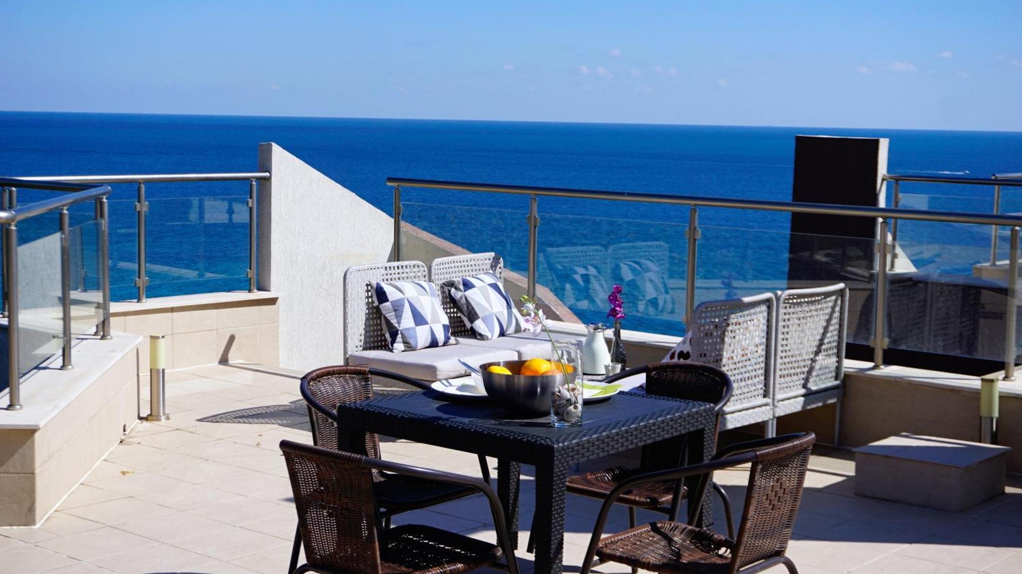 Апартаменти Бяла Клиф на плажа - Apartments Byala Cliff First Line Экстерьер фото