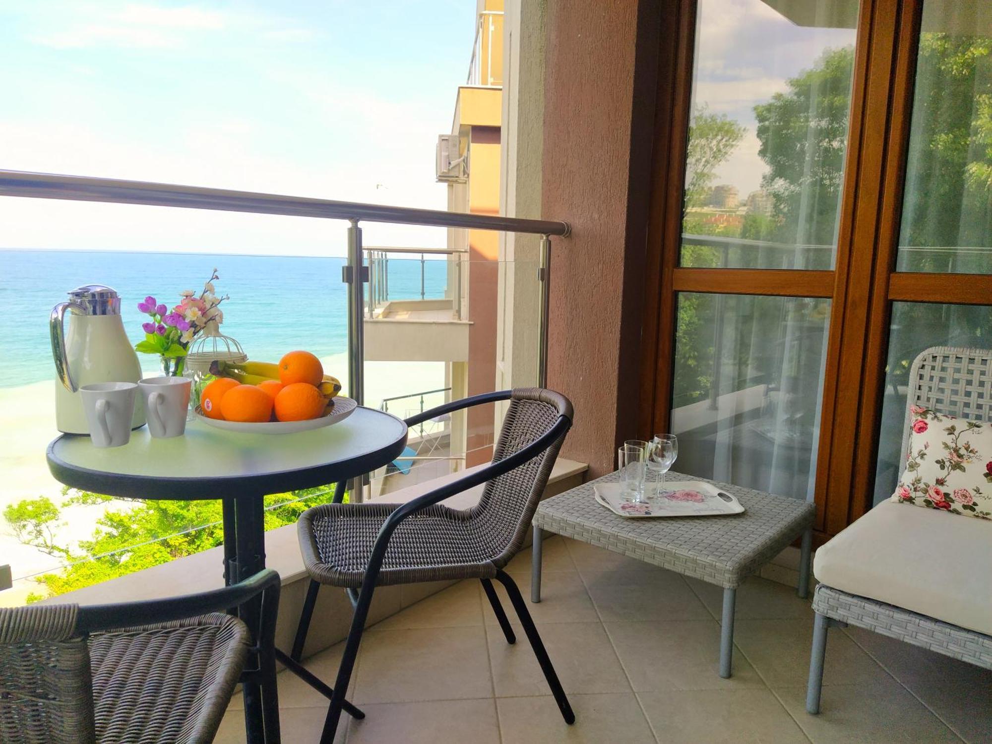 Апартаменти Бяла Клиф на плажа - Apartments Byala Cliff First Line Экстерьер фото