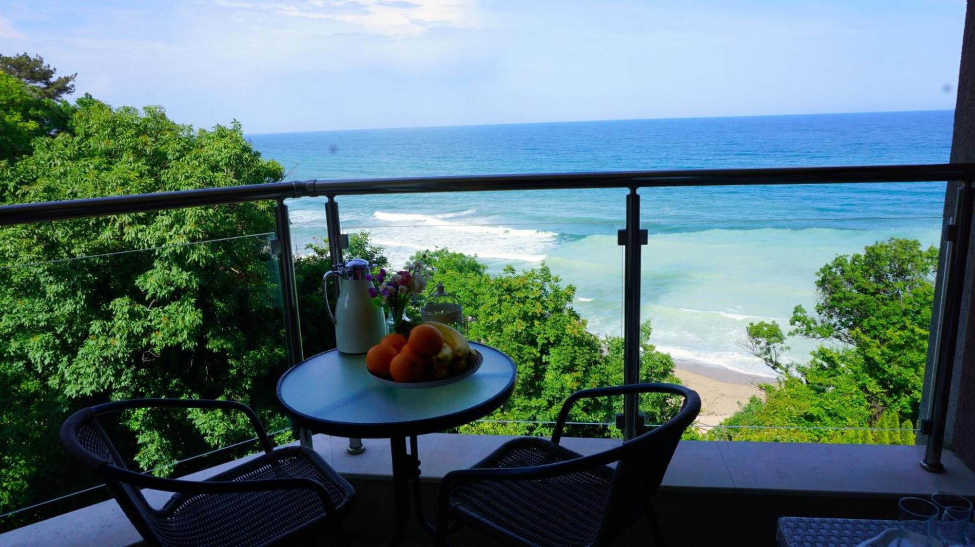 Апартаменти Бяла Клиф на плажа - Apartments Byala Cliff First Line Экстерьер фото
