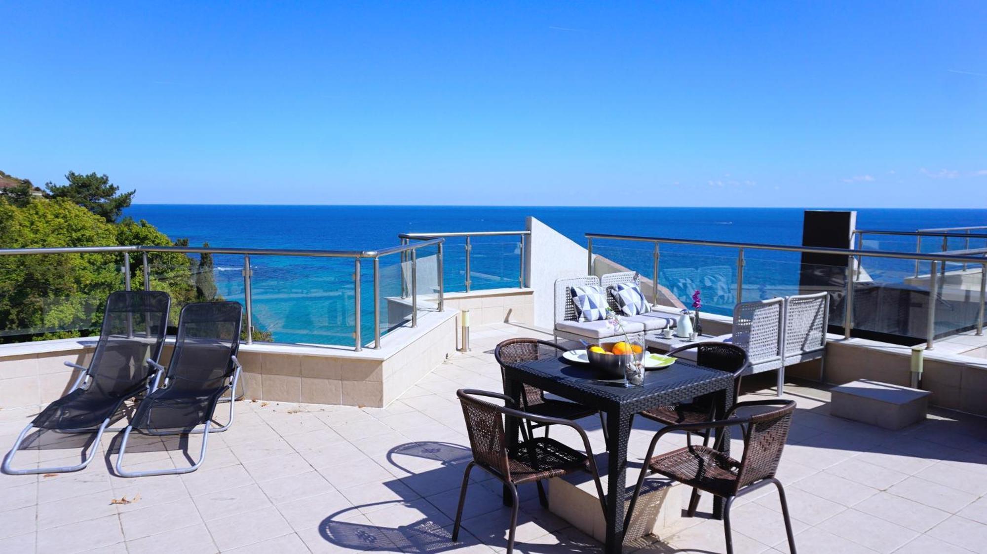 Апартаменти Бяла Клиф на плажа - Apartments Byala Cliff First Line Экстерьер фото