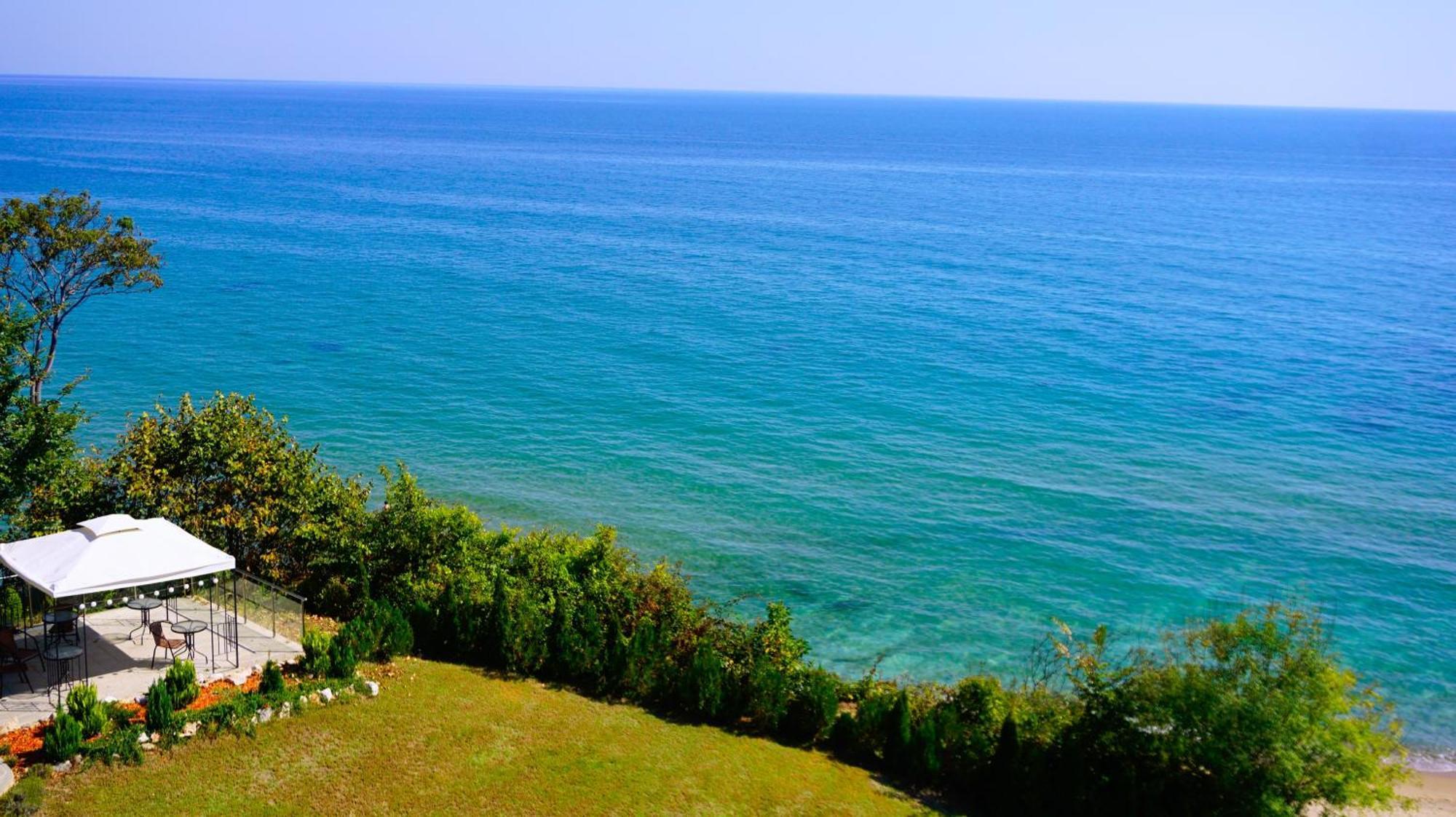Апартаменти Бяла Клиф на плажа - Apartments Byala Cliff First Line Экстерьер фото