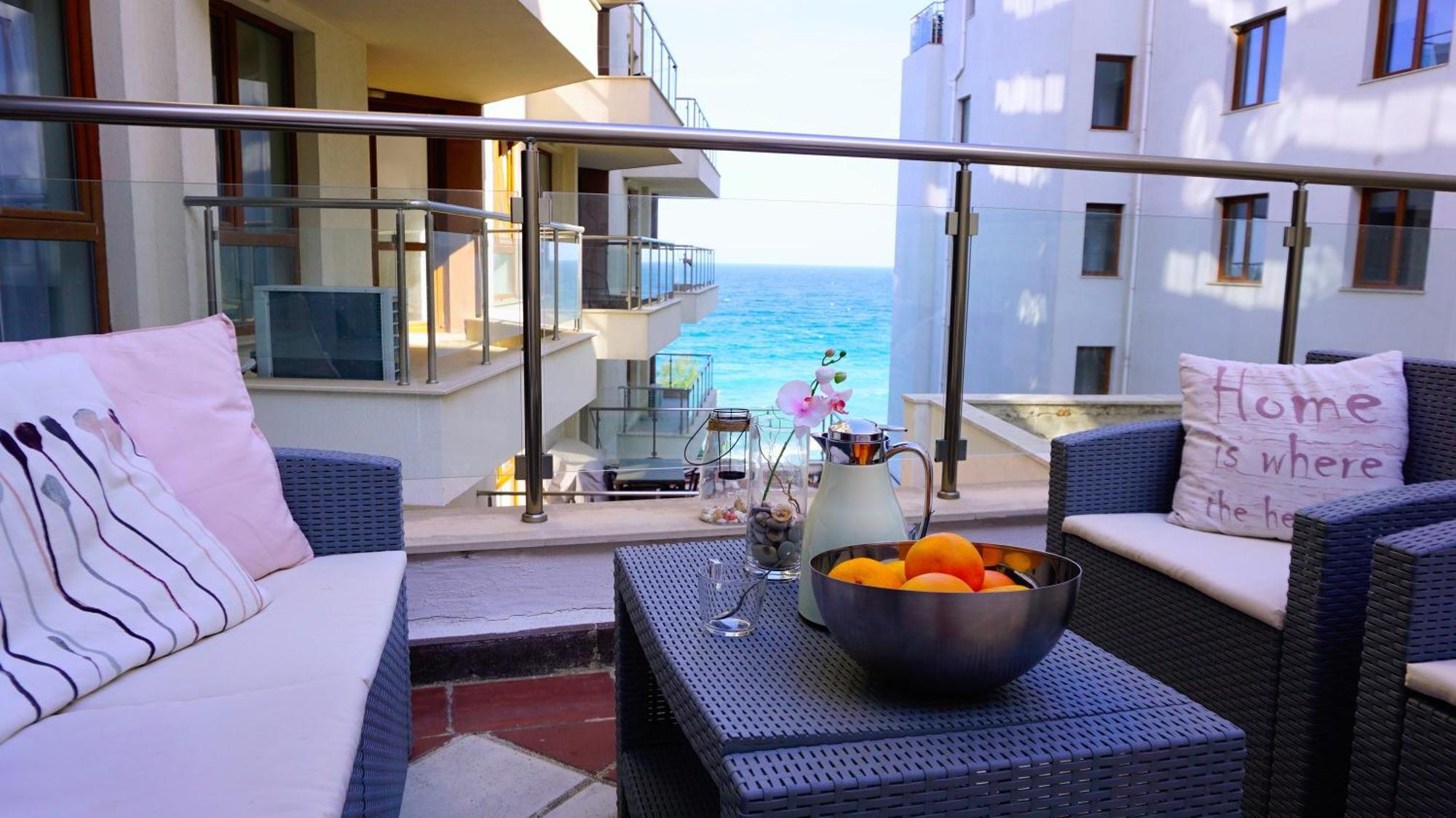 Апартаменти Бяла Клиф на плажа - Apartments Byala Cliff First Line Экстерьер фото