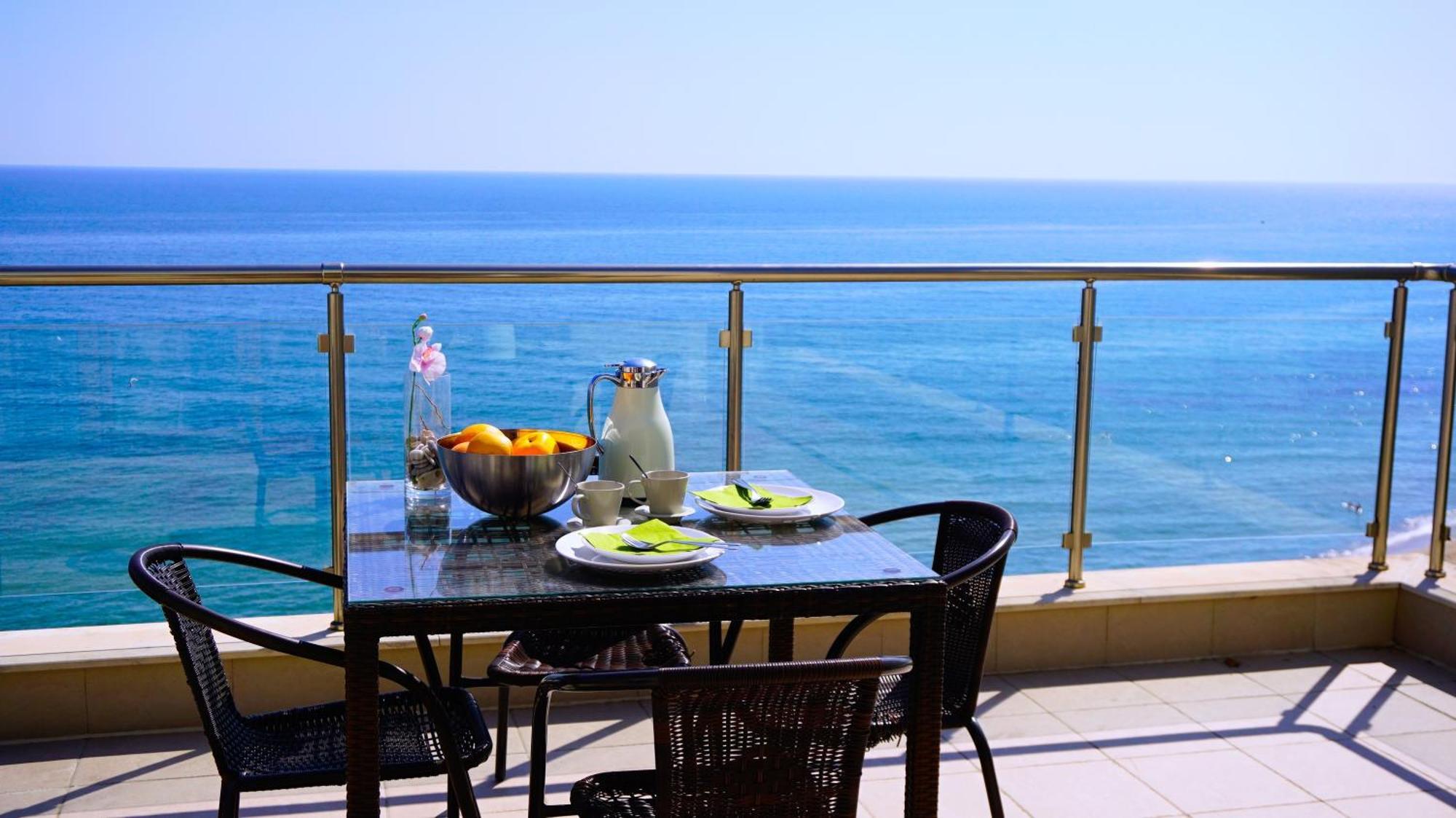 Апартаменти Бяла Клиф на плажа - Apartments Byala Cliff First Line Экстерьер фото