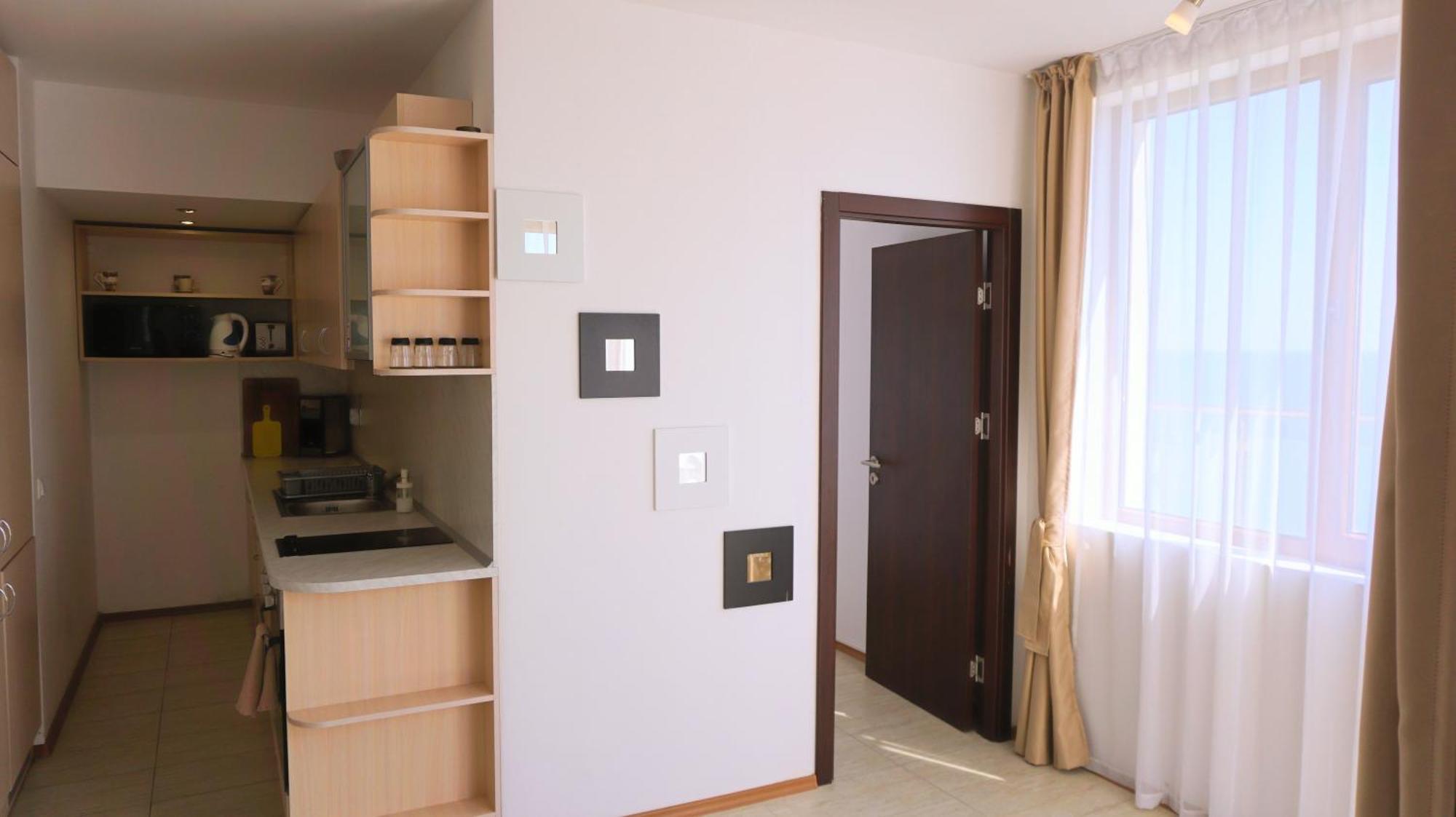 Апартаменти Бяла Клиф на плажа - Apartments Byala Cliff First Line Номер фото
